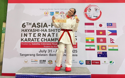 PESERTA DIDIK SMPN 26 BATAM RAIH MEDALI EMAS DI CABANG KARATE SE-ASIA PASIFIK